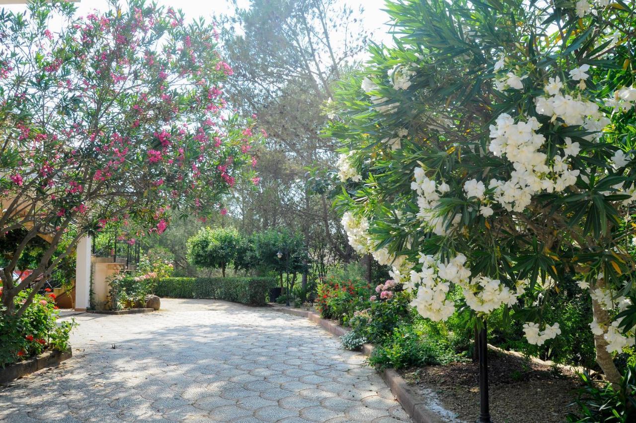 Agriresort Villa Bentivoglio Piazza Armerina Bagian luar foto